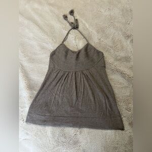 Gap 100% cotton knit adjustable halter top. Size M